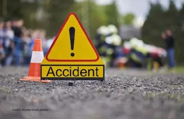 Road accident in Uttarkashi | शॉट क्रिट मशीन पलटने हेल्पर की मौत